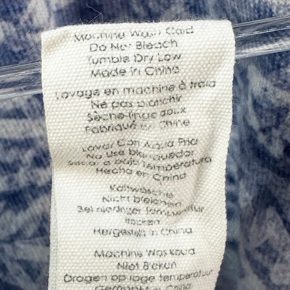 PJ SALVAGE Long Sleeve & Jogger Pajama Set • Large • blue white geometric print - Picture 10 of 11